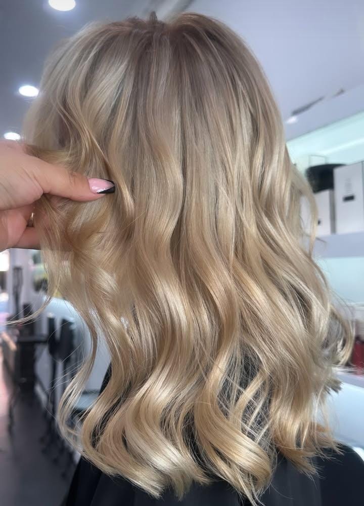 Cecy look at Davida Salon NYC (3)