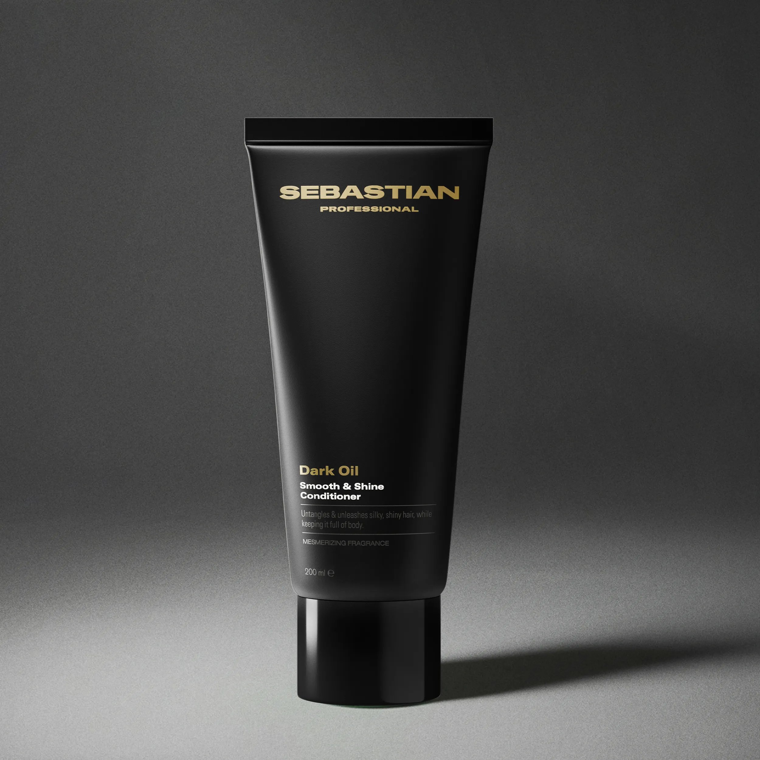 Sebastian Professional Dark Oil Lightweight Conditioner